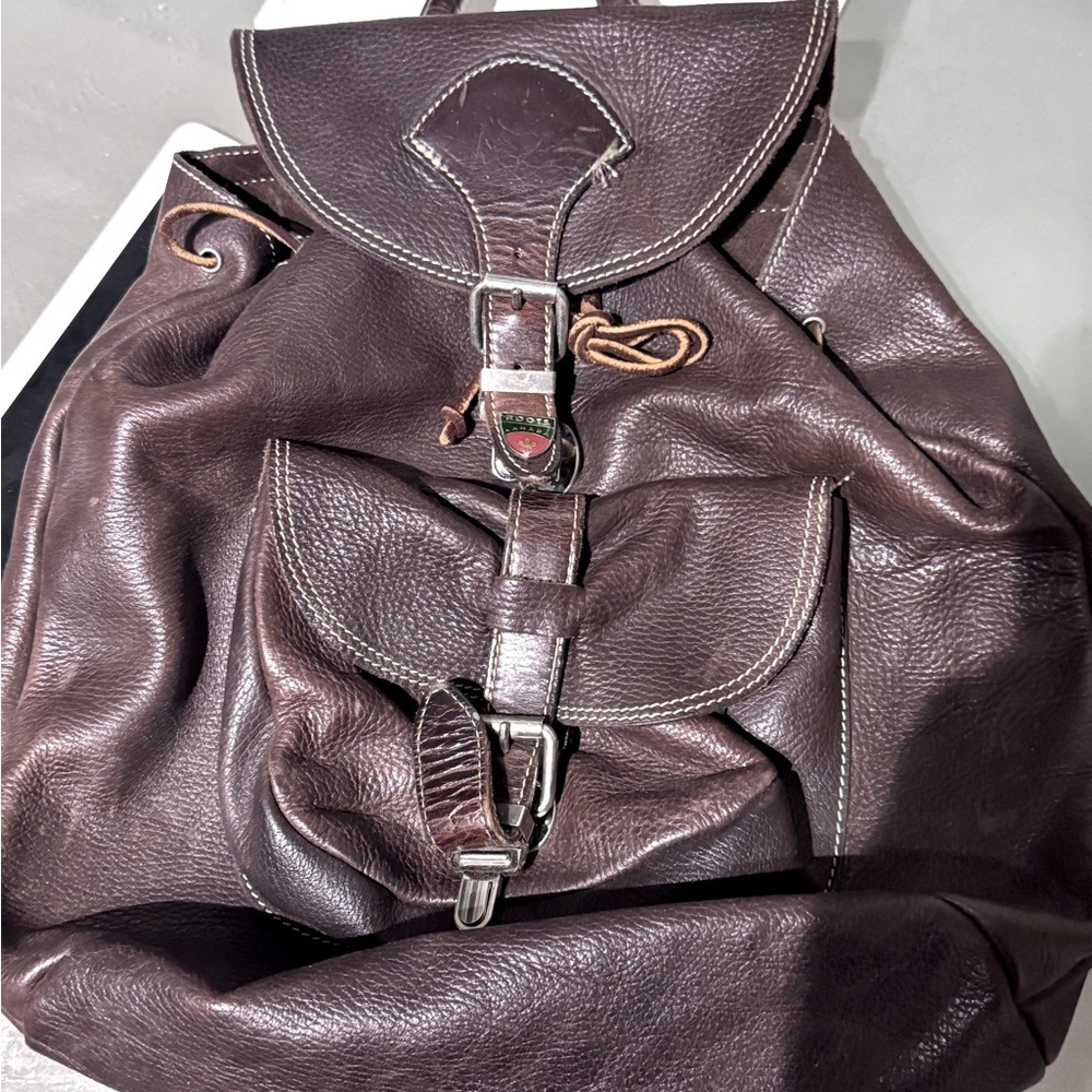 🪅 Vintage Roots 1980’s Genuine Leather Knapsack Backpack – Made in Canada🪅 - Picture 2 of 14